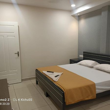Mhb Motel Kochi Exterior photo